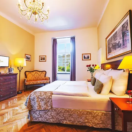 Wenceslas Square - Czech Leading فندق 4*